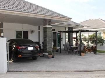 Modern 3 Bedroom House For Sale in East Pattaya