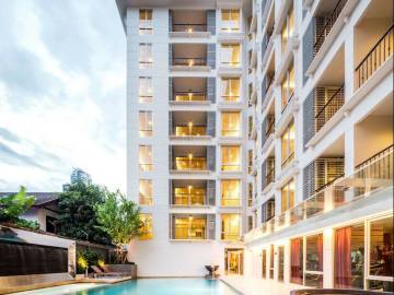 Luxury Condo For Sale at Maestro 39 Bangkok