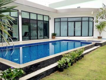 3 Bedroom house for sale in East Pattaya
