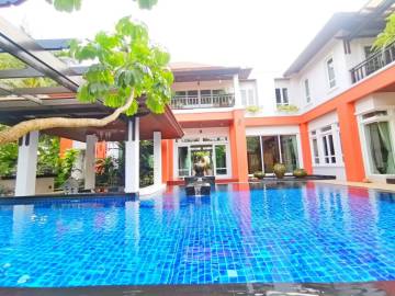 Luxury Pool Villa For Sale in Jomtien Yacth Club 3