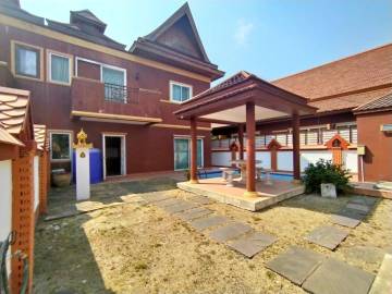 2 Bedroom House for Sale in Jomtien
