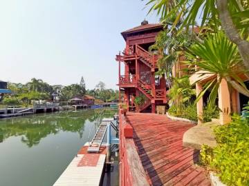 6 Bedroom House For Sale at Jomtien Yacth Club 1
