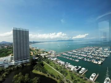 Sea View Condo Sale or Rent at Ocean Portofino