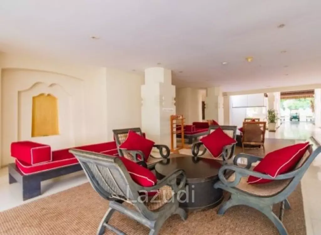 SANTI PURA : Great value 5 Bed sea view Condo on the beach