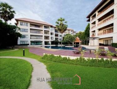 SANTI PURA : Great value 5 Bed sea view Condo on the beach