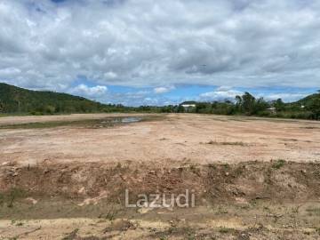 Land of 8 rai near the beach in Kao Kalok