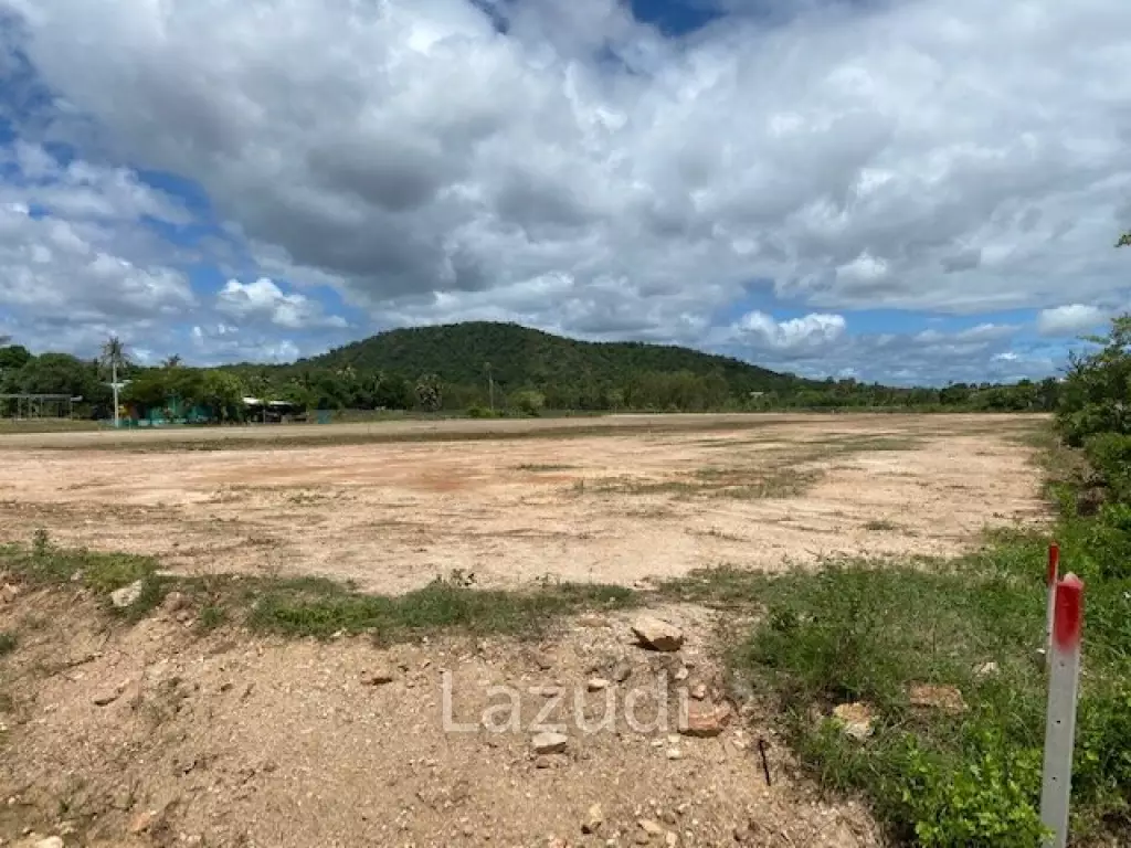 Land of 8 rai near the beach in Kao Kalok