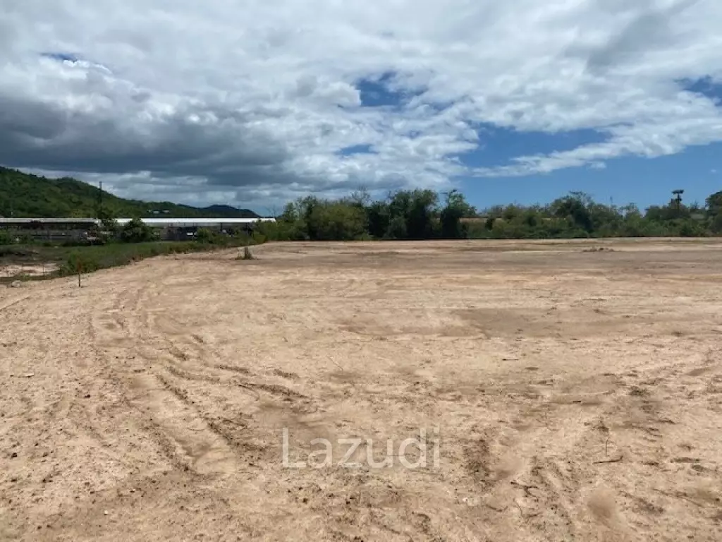 Land of 8 rai near the beach in Kao Kalok