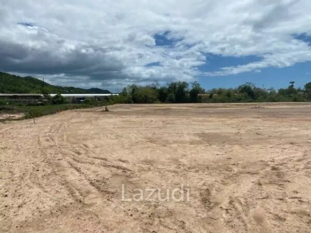 Land of 8 rai near the beach in Kao Kalok