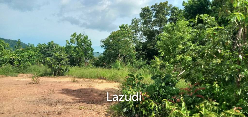 Land not attached to a mortgage 30 rai before reaching Koh Samet Nangshe