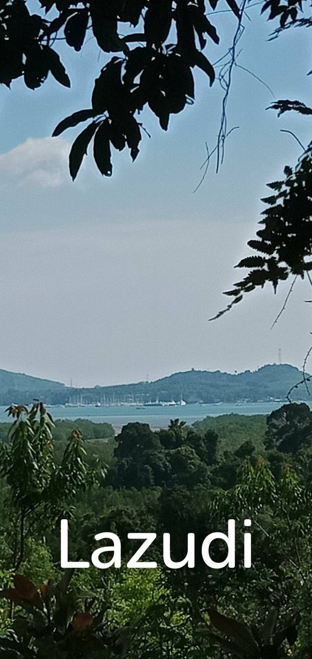 Land not attached to a mortgage 30 rai before reaching Koh Samet Nangshe