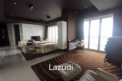 3 brs beachfront condo for sale