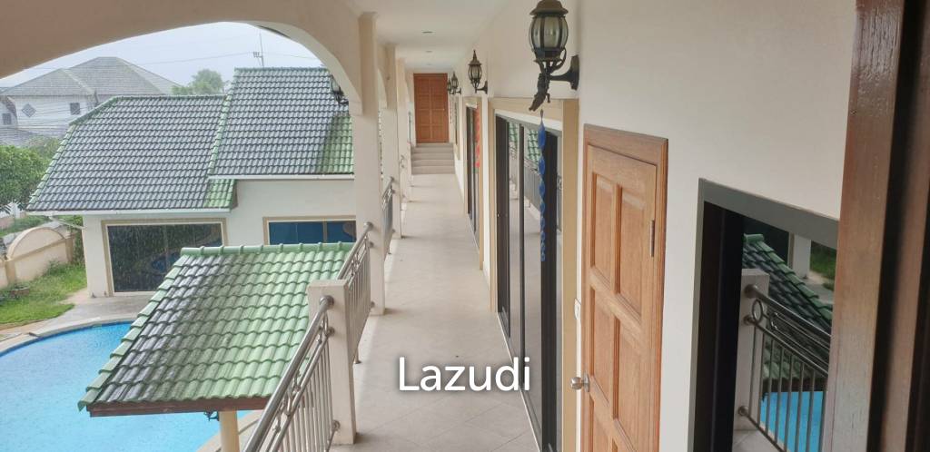 Luxurious 7-Bedroom Villa in Bang Lamung Chonburi