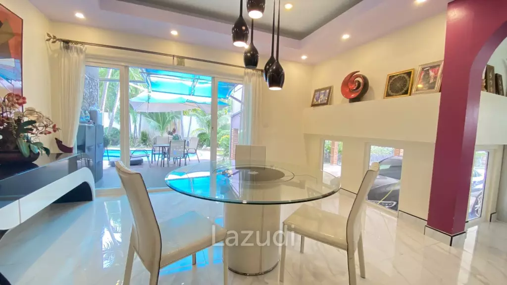 4 Brs Villa for sale