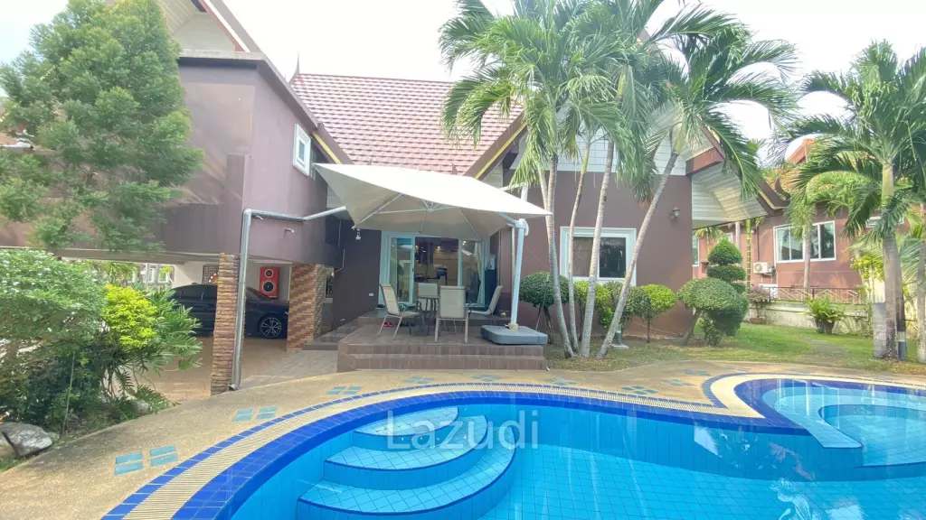 4 Brs Villa for sale