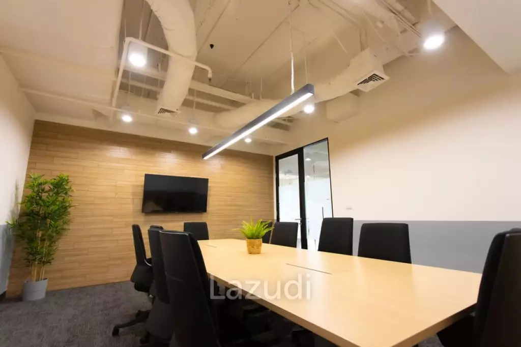 Office 7.90sq.m Pax of 3 people for rent