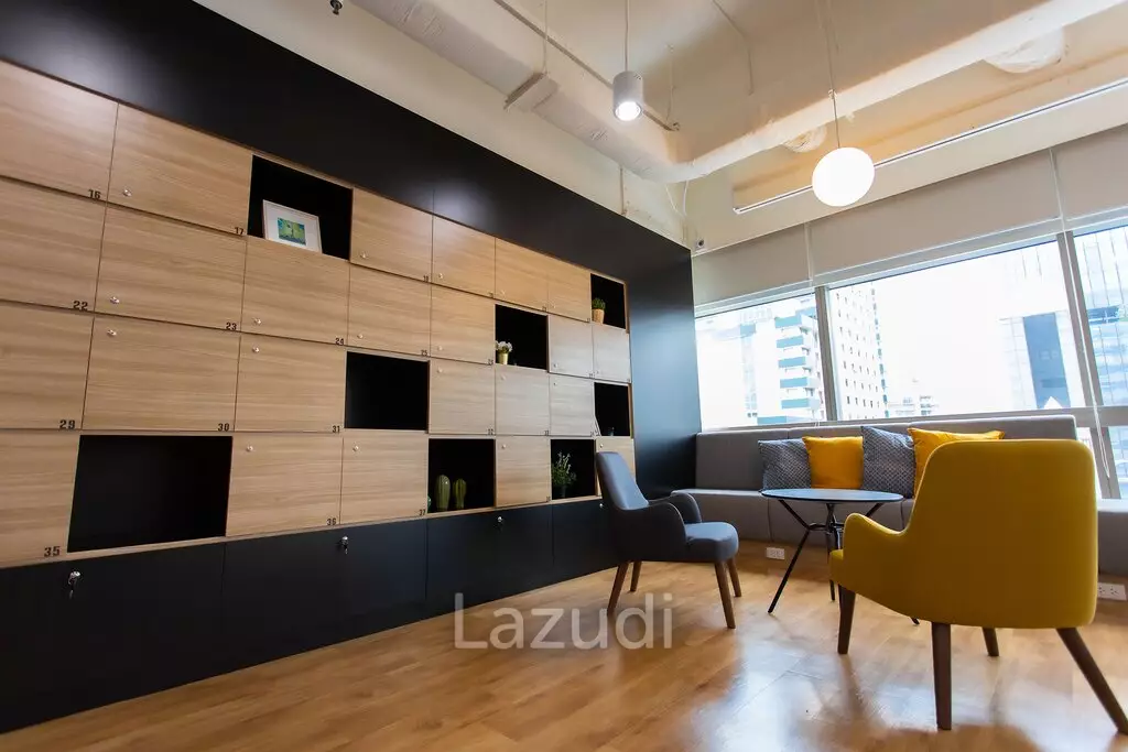 Office 11.10sq.m Pax of 5 people for rent