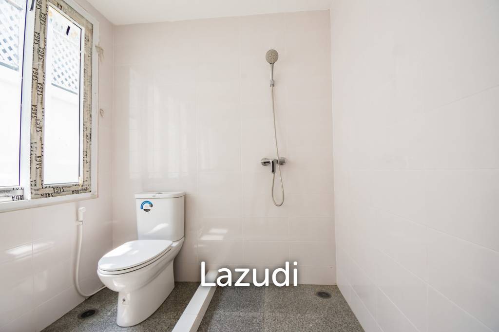 305 Sqm 3 Bed 3 Bath Villa For Sale