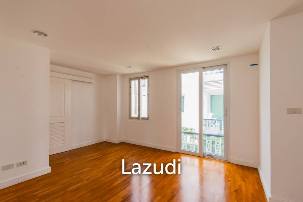 305 Sqm 3 Bed 3 Bath Villa For Sale