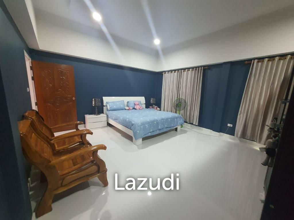 4 Brs Villa for sale and
