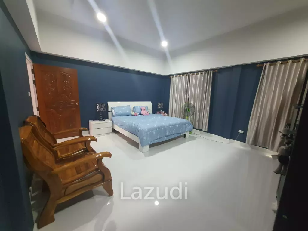 4 Brs Villa for sale and