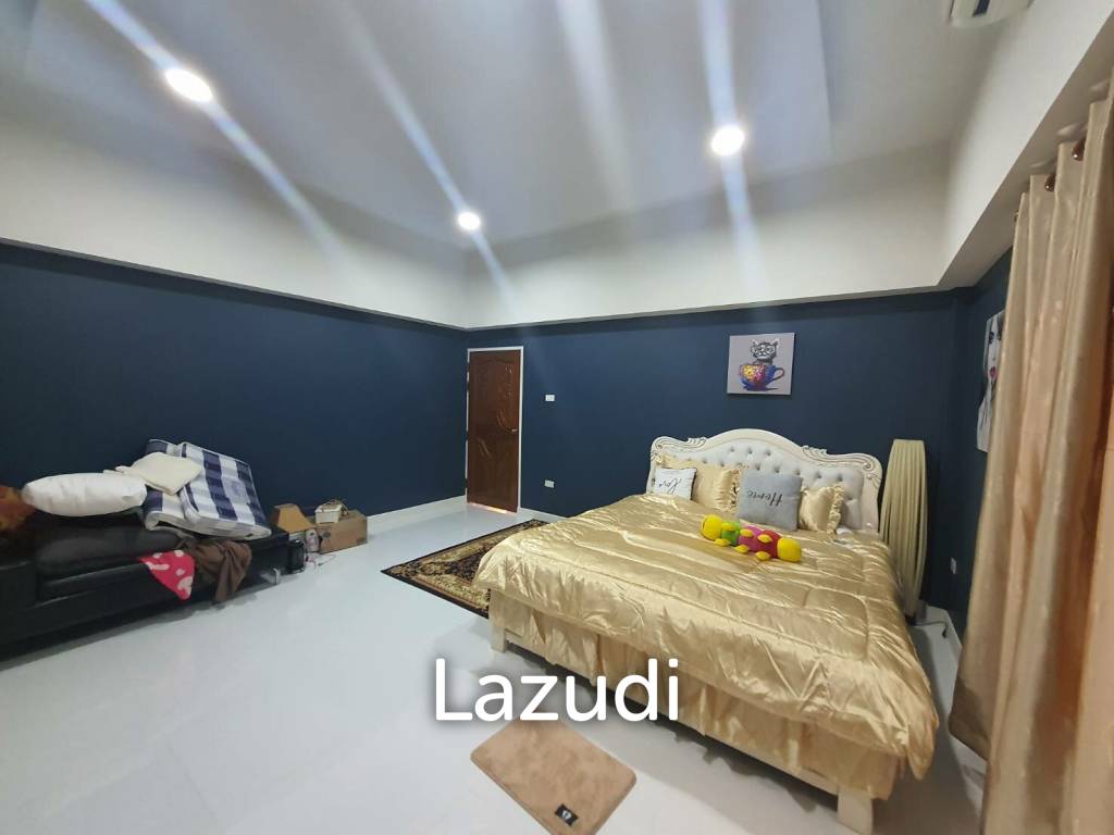 4 Brs Villa for sale and