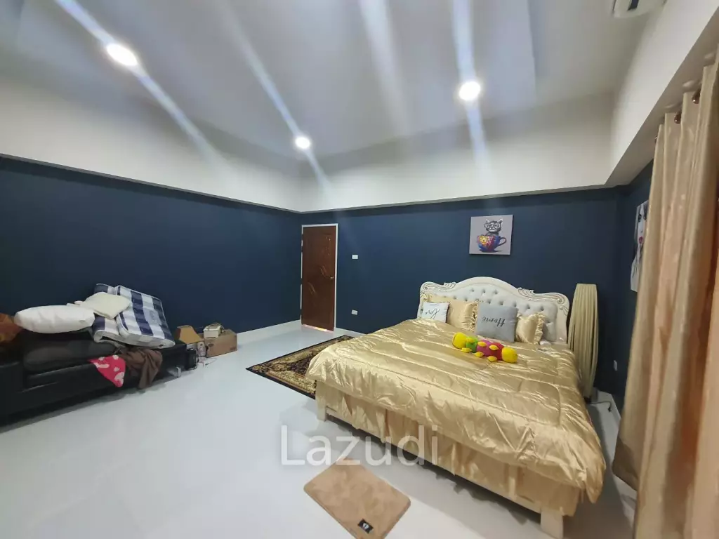 4 Brs Villa for sale and