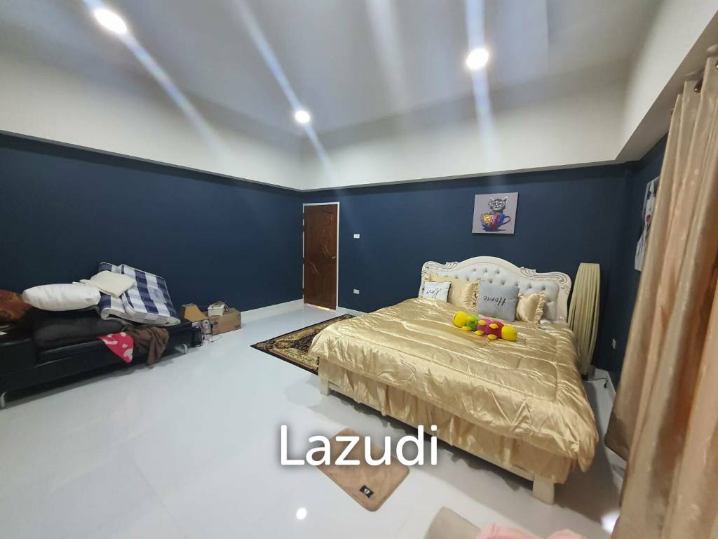 4 Brs Villa for sale and