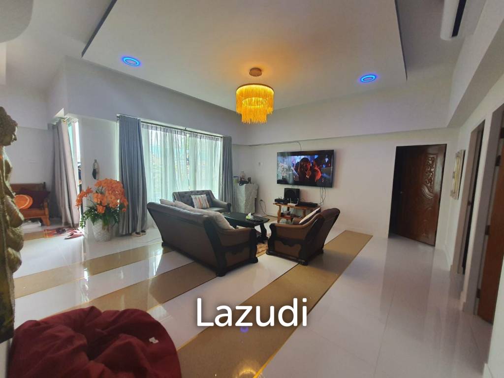 4 Brs Villa for sale and