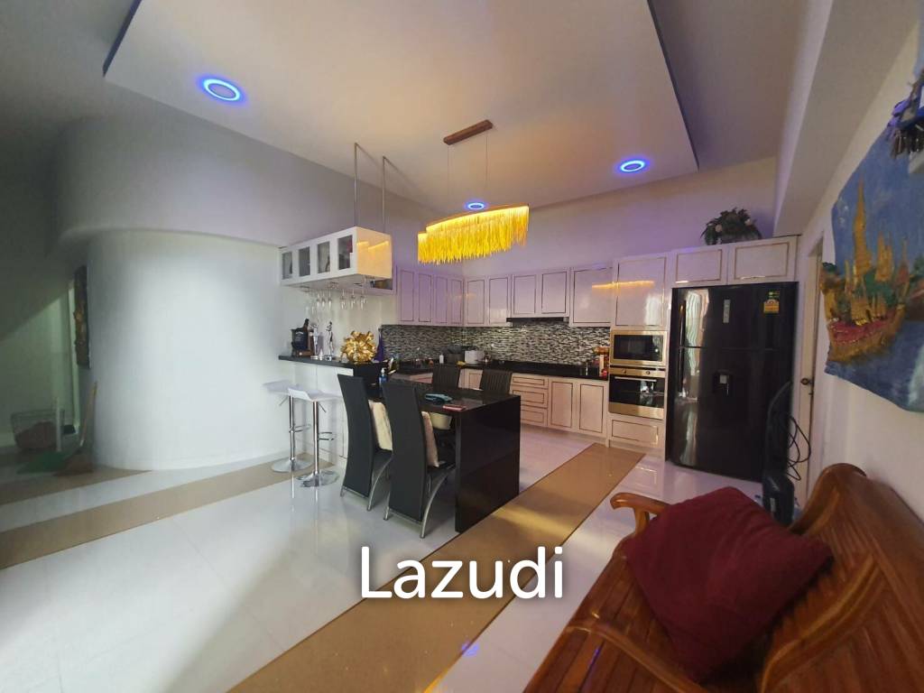4 Brs Villa for sale and