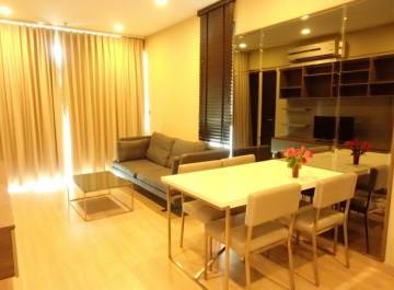 1 Bed 52 Sqm Sky Walk Condominium For Rent