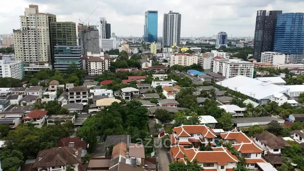 108 sqm 2 bedrooms 2 bathrooms Noble Ora