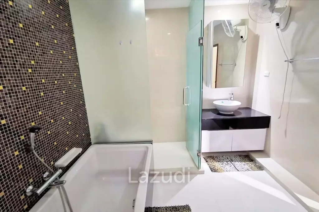 4 Bed 5 Bath 357 SQ.M Sukhumvit City Resort