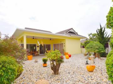 2 Bed 100 Sqm Villa for Sale at Hua Hin