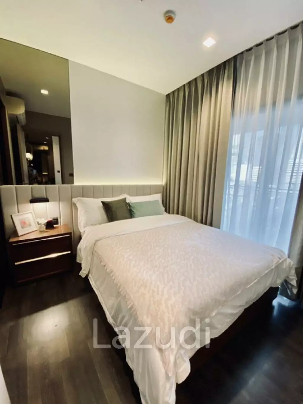 1 Bed 35 Sqm The Line Asoke - Ratchada For Rent