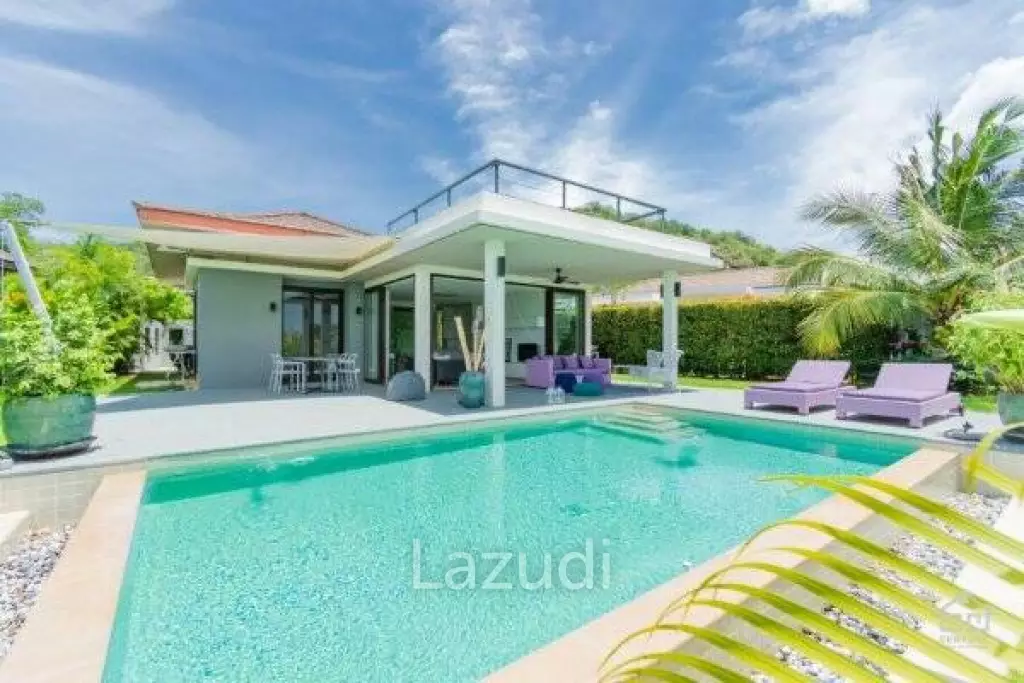 THE SPIRIT : Beautiful 2 bed pool villa with sea views