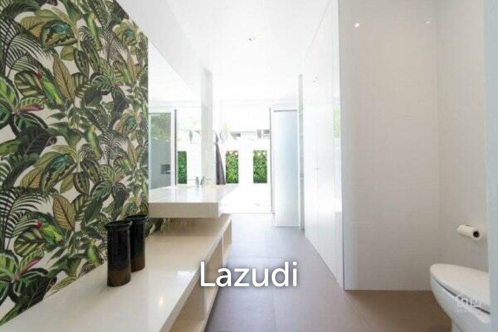 THE SPIRIT : Beautiful 2 bed pool villa with sea views