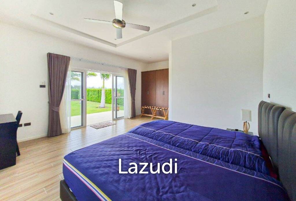 1,528 Sqm 3 Bed 3 Bath Villa For Sale