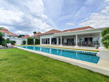 MALI PRESTIGE : Great deal 3 bed pool villa on large plot