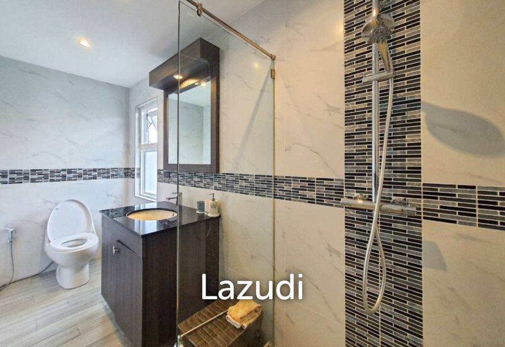 1,528 Sqm 3 Bed 3 Bath Villa For Sale