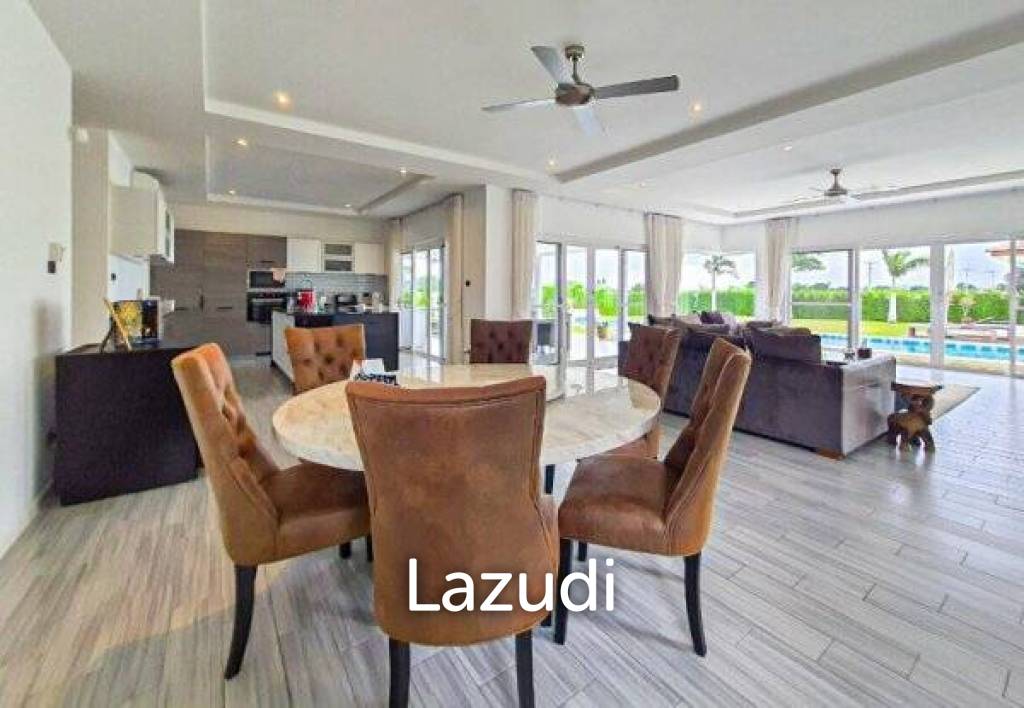 1,528 Sqm 3 Bed 3 Bath Villa For Sale