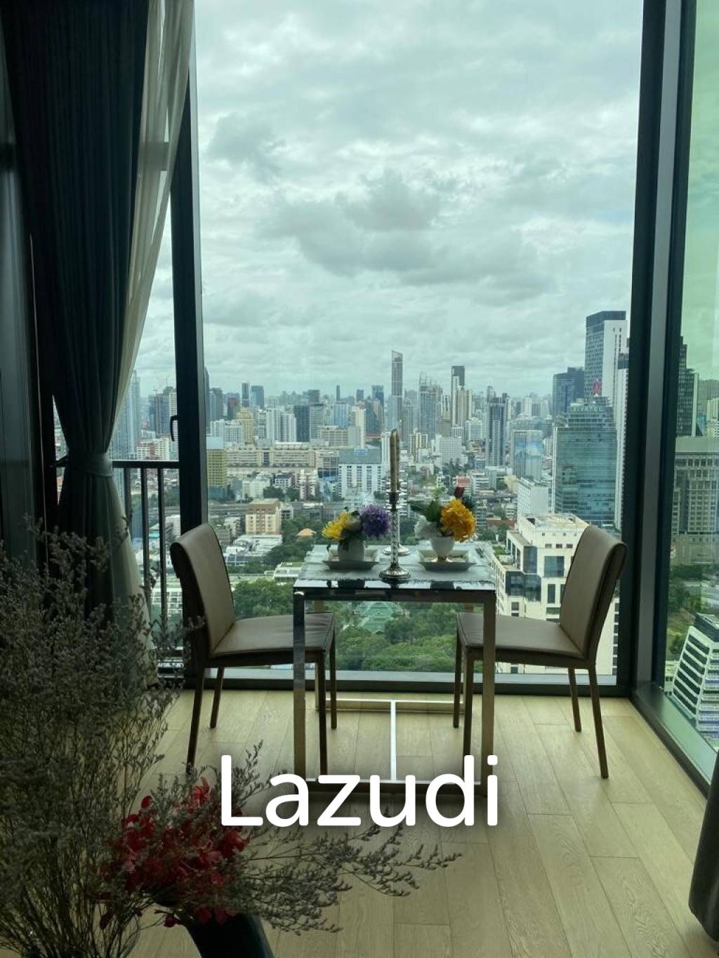 1 Bedroom 1 Bathrrom 45 SQ.M. at 28 Chidlom
