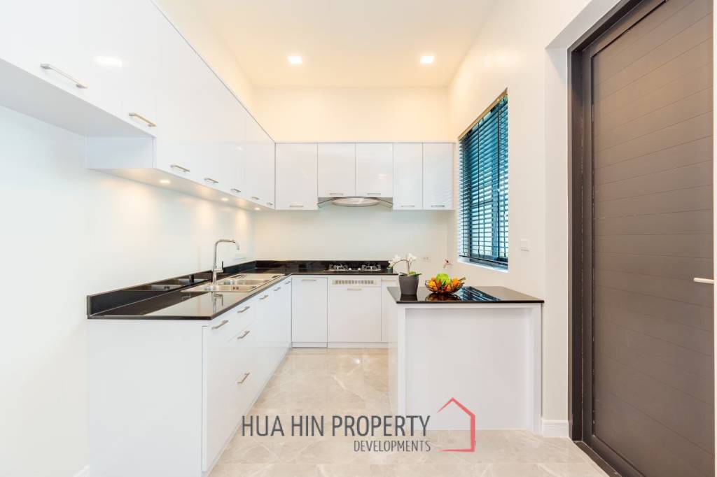 3 Bed 3 Bath 180 SQ.M Plumeria Pool Villa Hua Hin