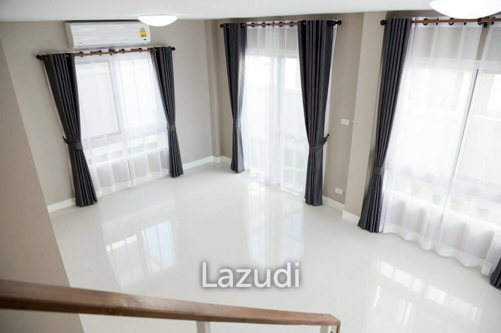 3 Bed 178 Sqm House in The Scenery Hill