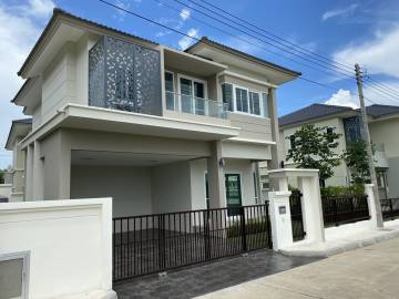 3 Bed 170 Sqm House in The Scenery Hill