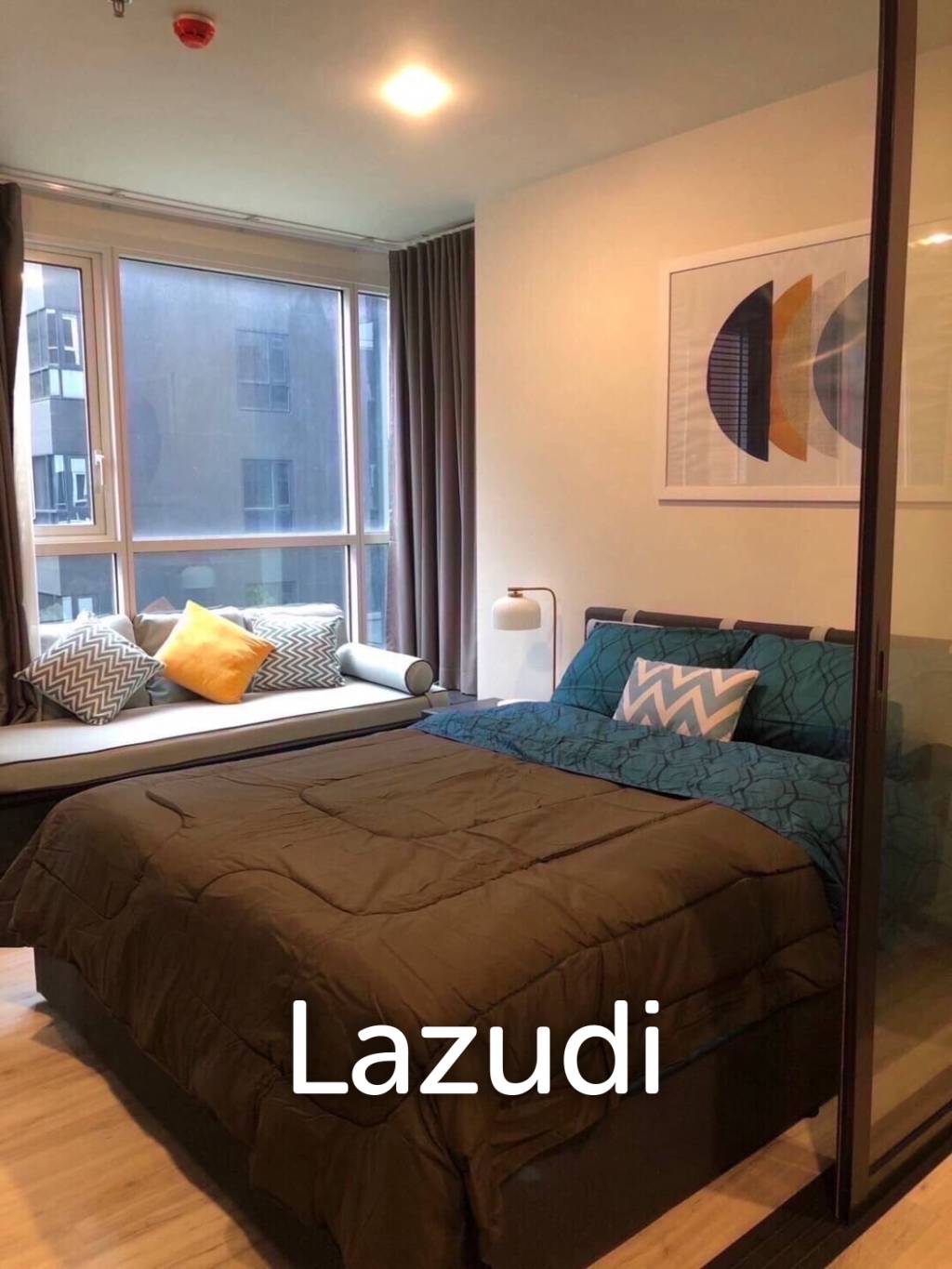 1 Bedroom 1 Bathroom 30 SQ.M XT Huaykwang