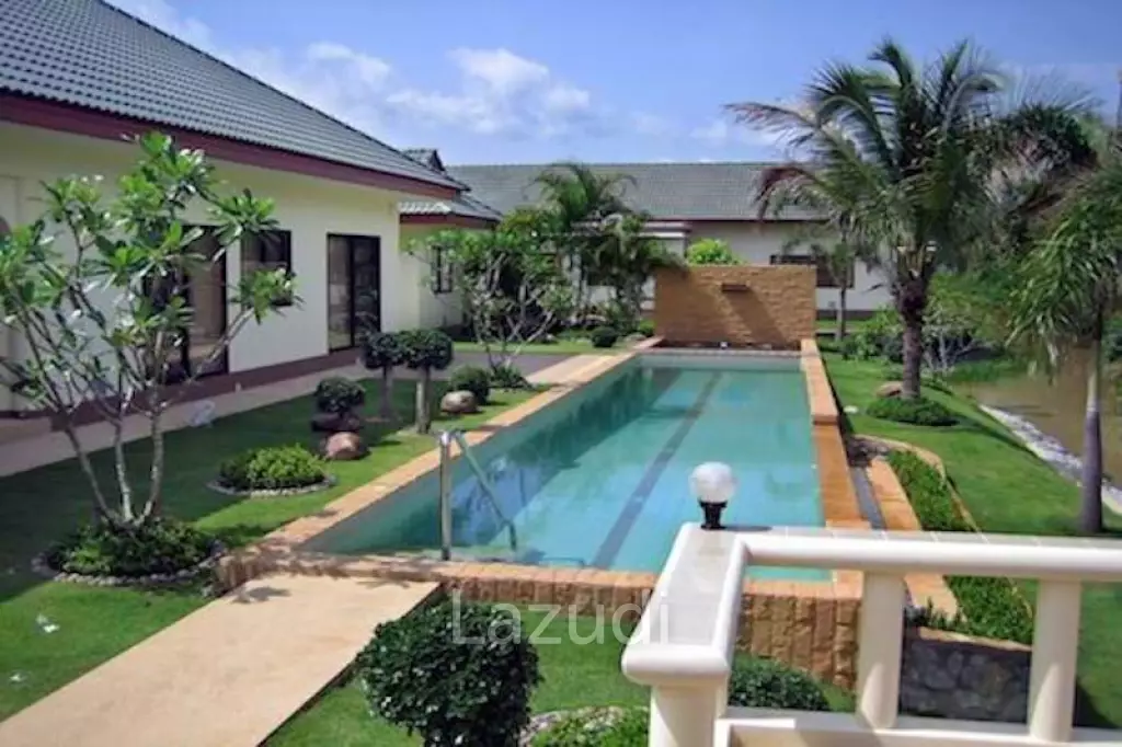 2 Beds Western Style Pool Villa for Sale