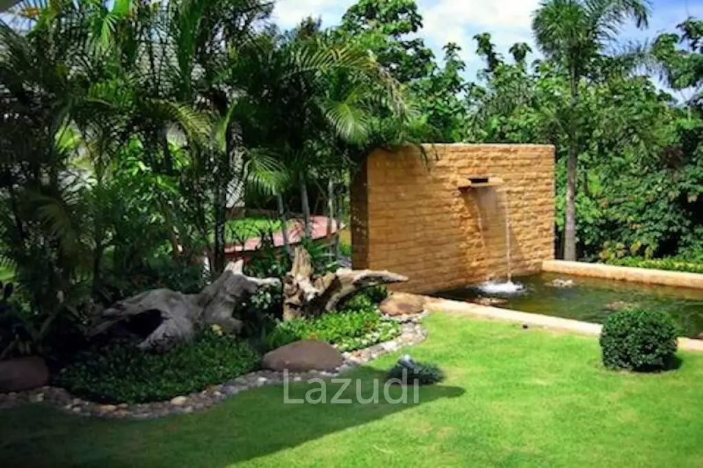2 Beds Western Style Pool Villa for Sale