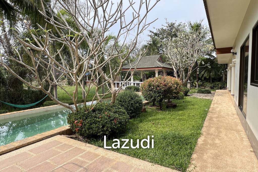 2 Beds Western Style Pool Villa for Sale