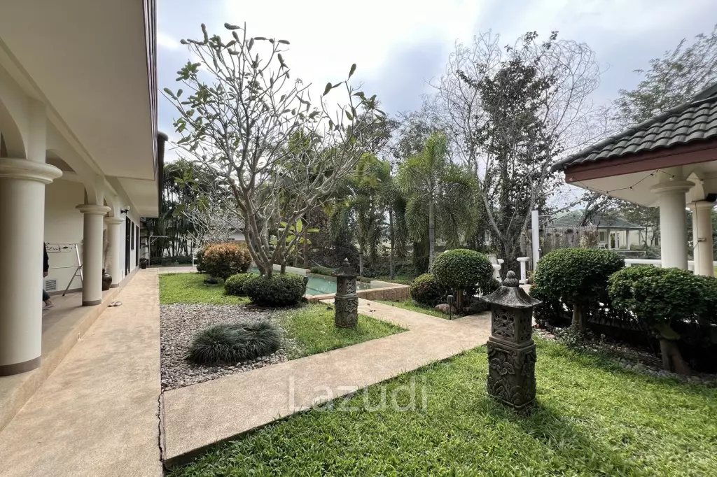 2 Beds Western Style Pool Villa for Sale